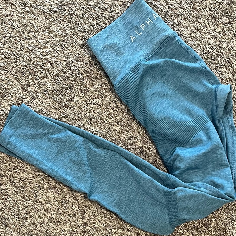 Alphalete leggings
